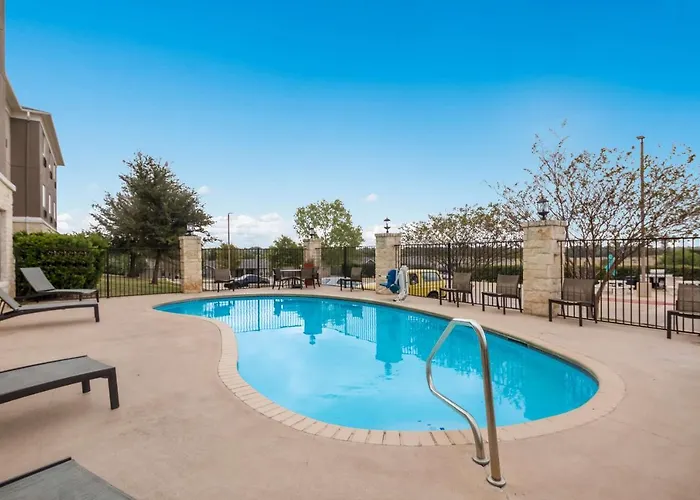 Best Western Plus Killeen - Fort Cavazos Hotel & Suites